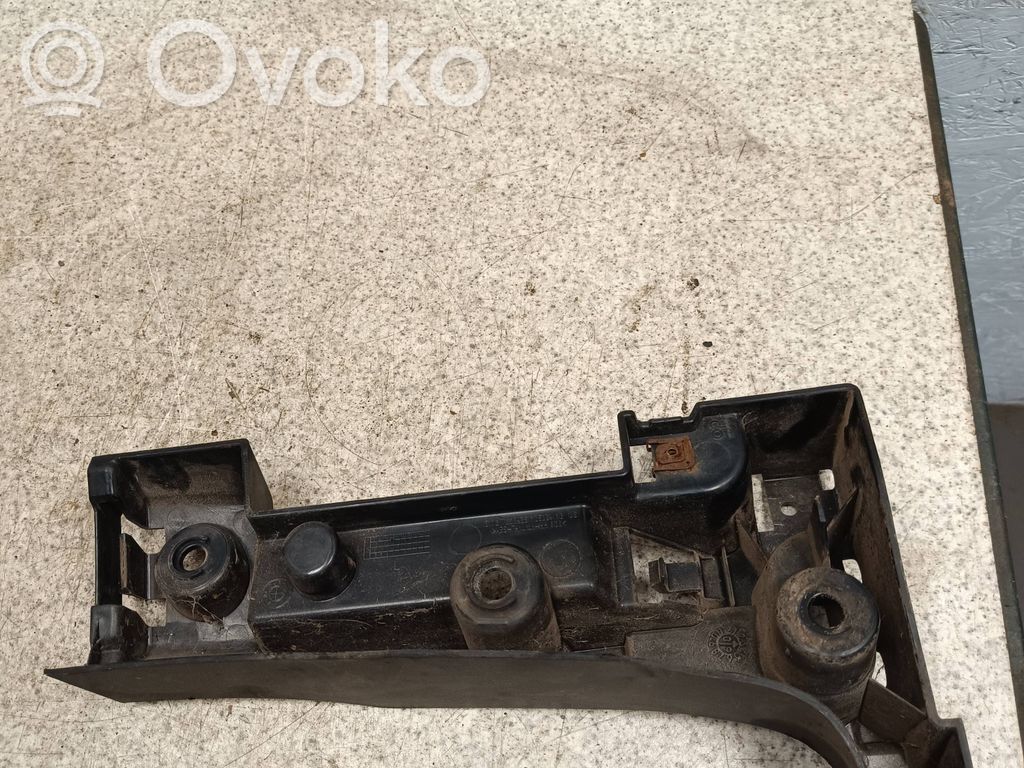 BMW X5 E70 Rear bumper mounting bracket 