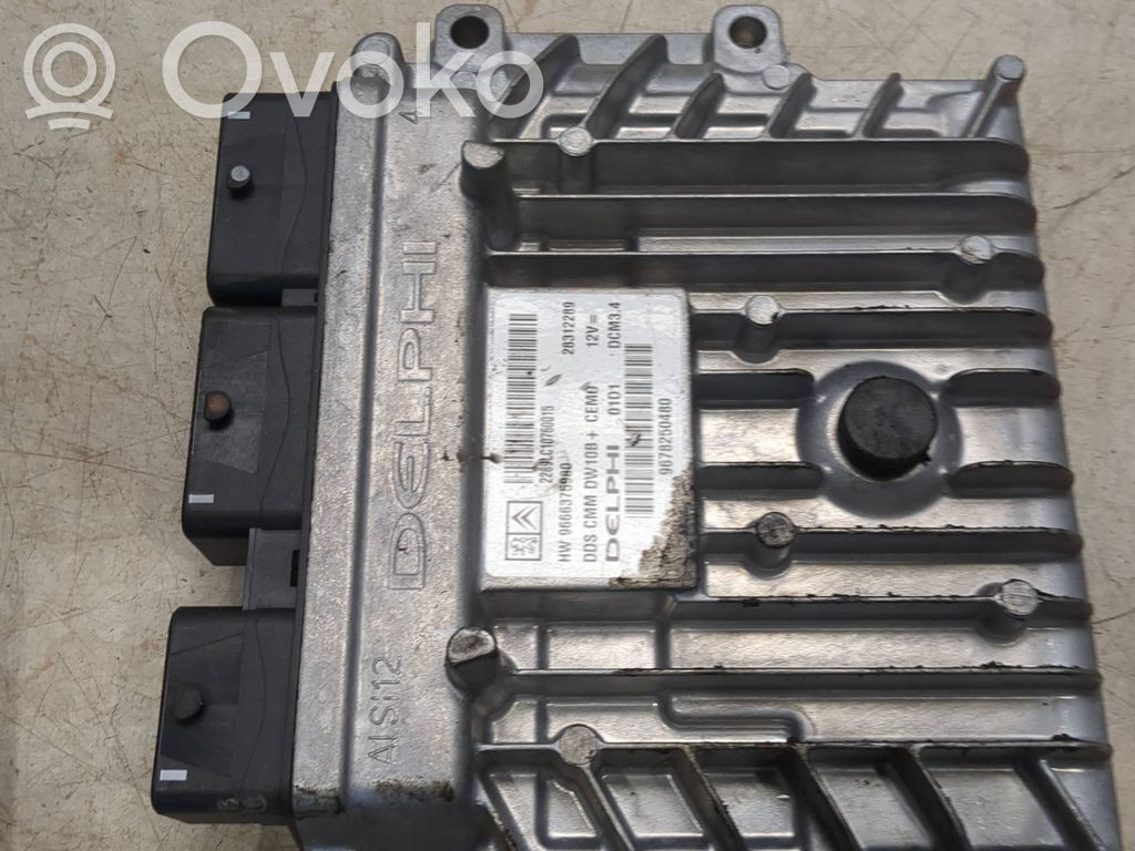 Peugeot 508 Engine control unit/module 