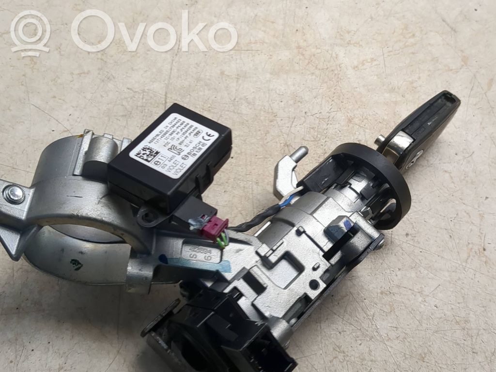 Opel Corsa E Užvedimo spynelė 