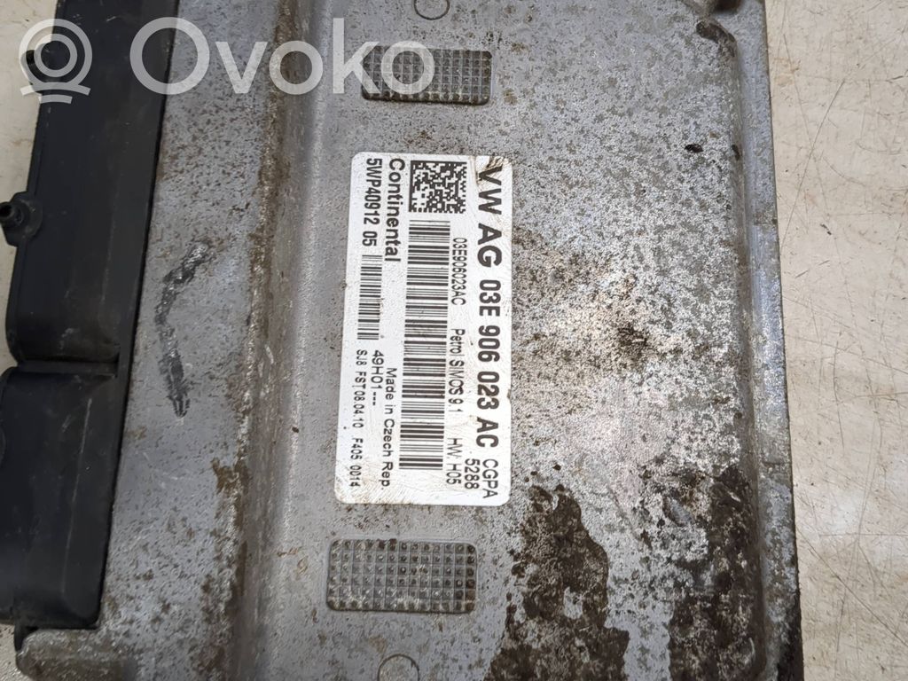 Volkswagen Polo V 6R Engine control unit/module 