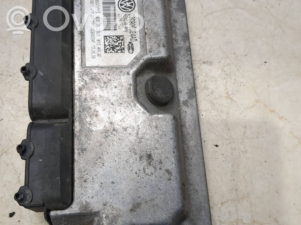 Volkswagen Polo V 6R Engine control unit/module 