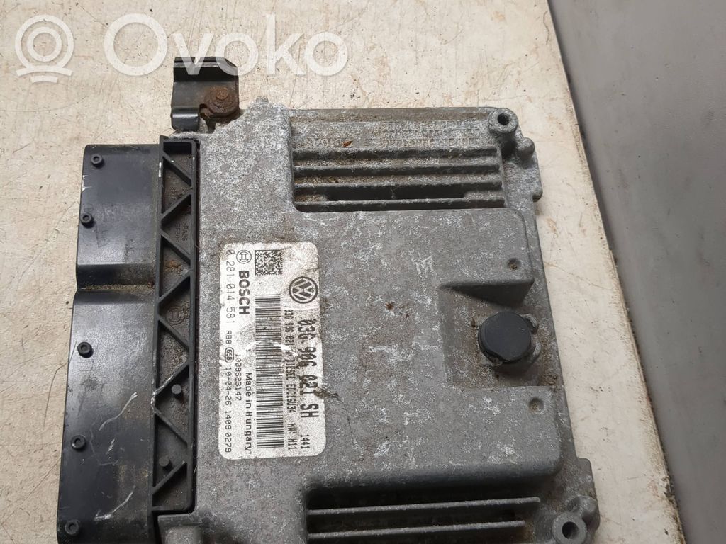 Volkswagen Caddy Engine control unit/module 