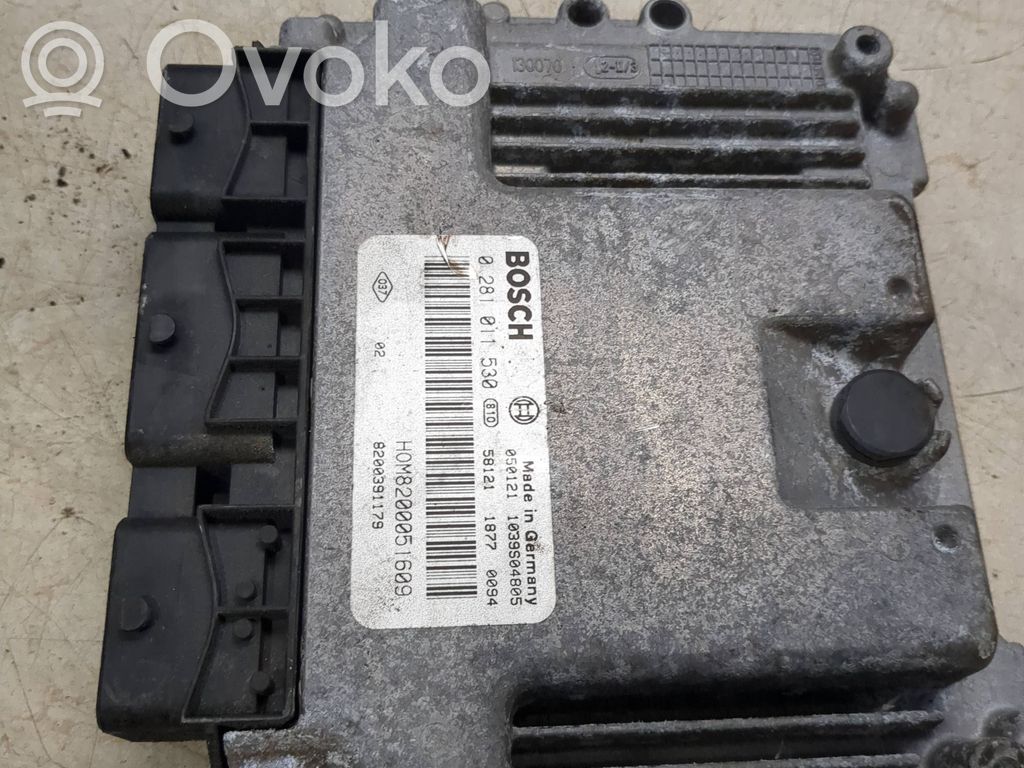 Renault Trafic II (X83) Engine control unit/module 