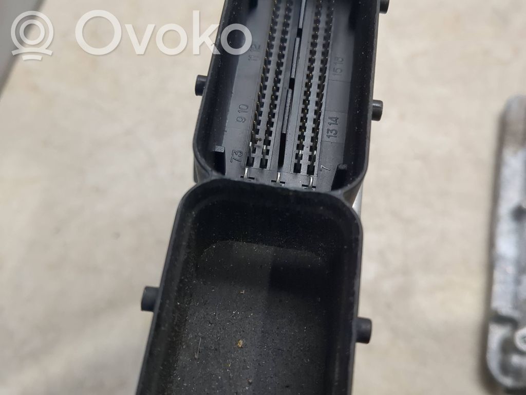 KIA Rio Engine control unit/module 