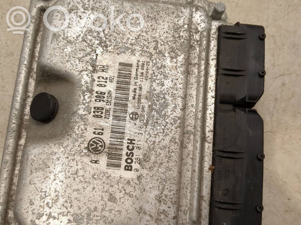 Volkswagen Golf IV Engine control unit/module 
