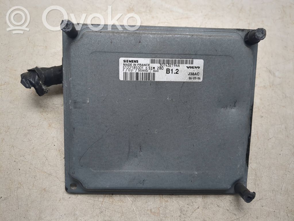 Volvo V50 Engine control unit/module 