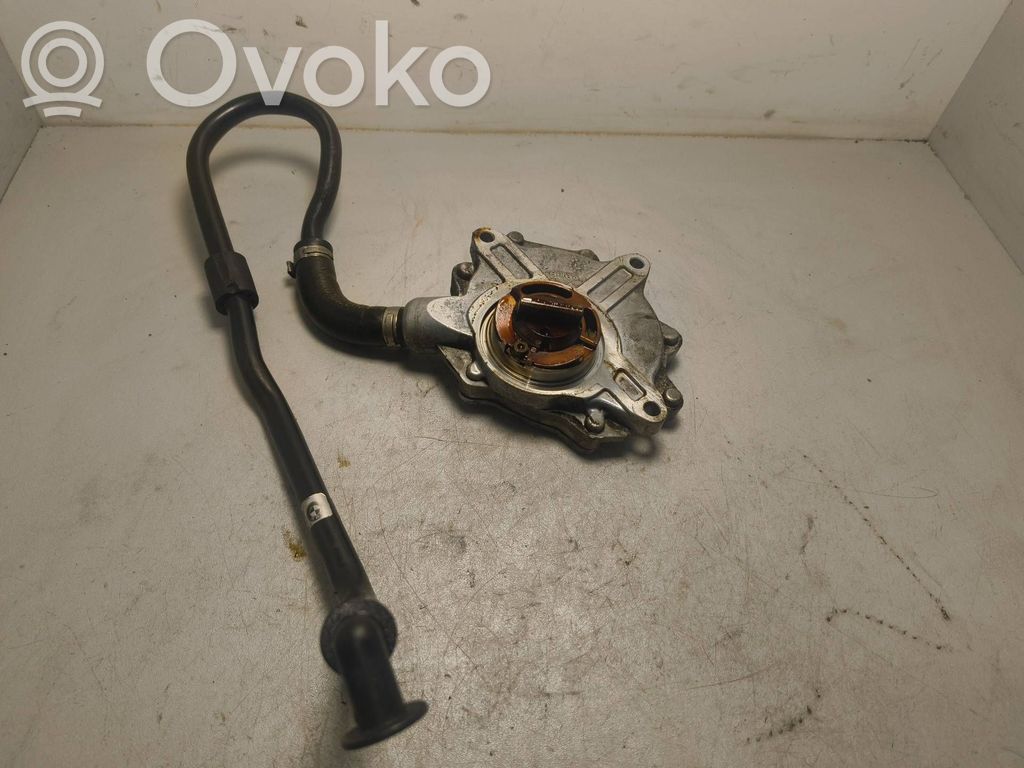BMW 1 E81 E87 Vacuum pump 