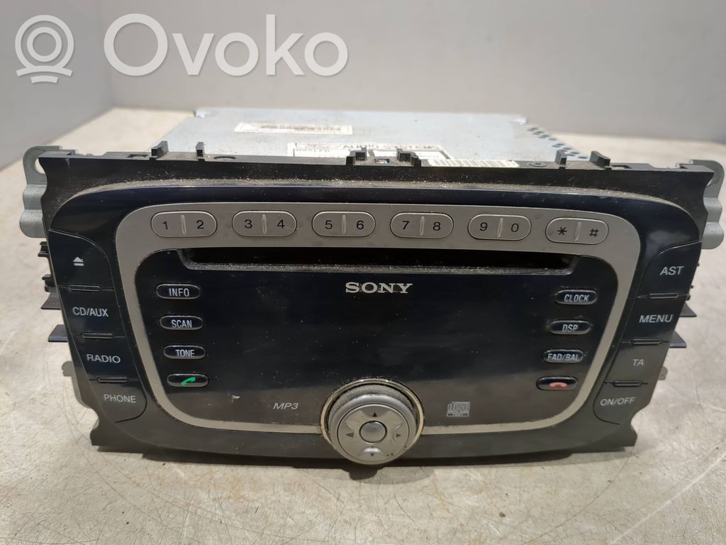 Ford Focus Panel / Radioodtwarzacz CD/DVD/GPS 