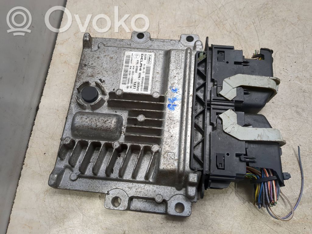 Ford S-MAX Variklio valdymo blokas 