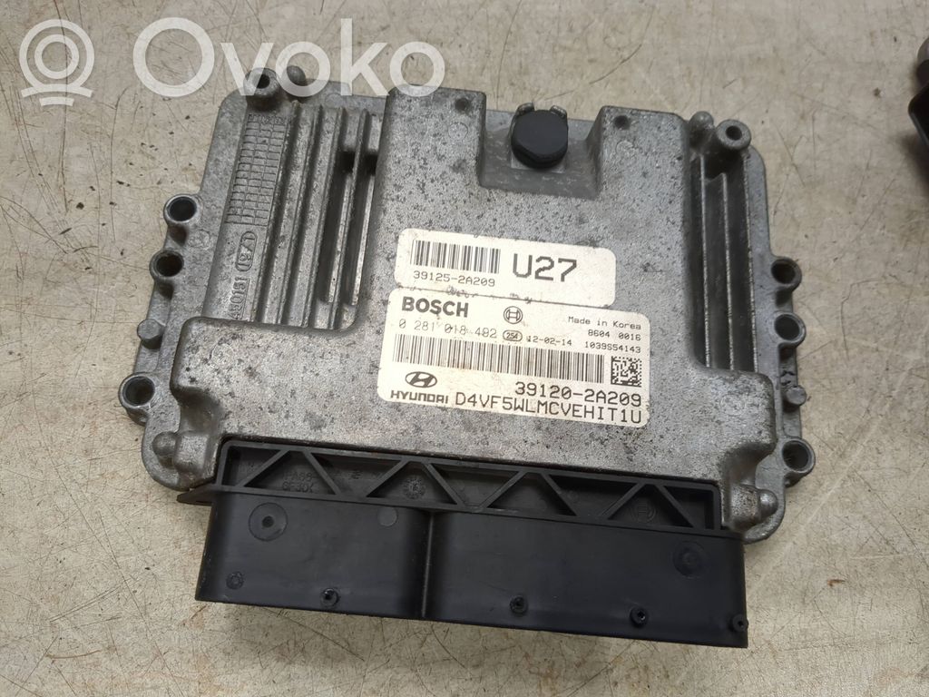 Hyundai i40 Engine control unit/module 