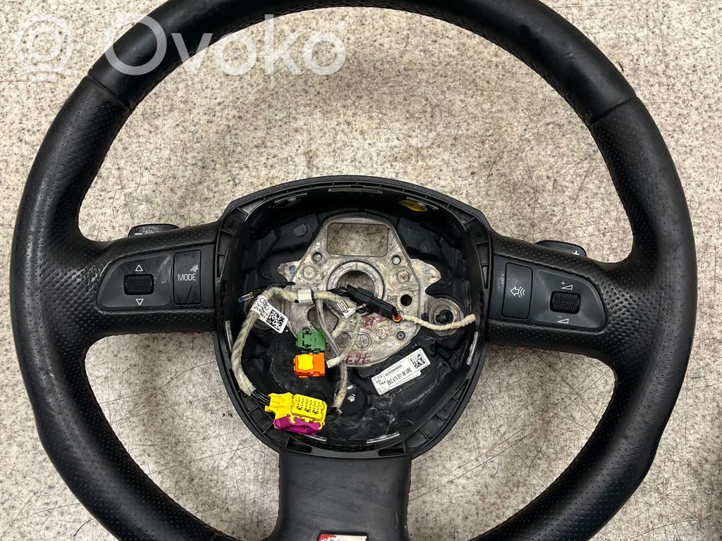 Audi Q7 4L Ohjauspyörä 