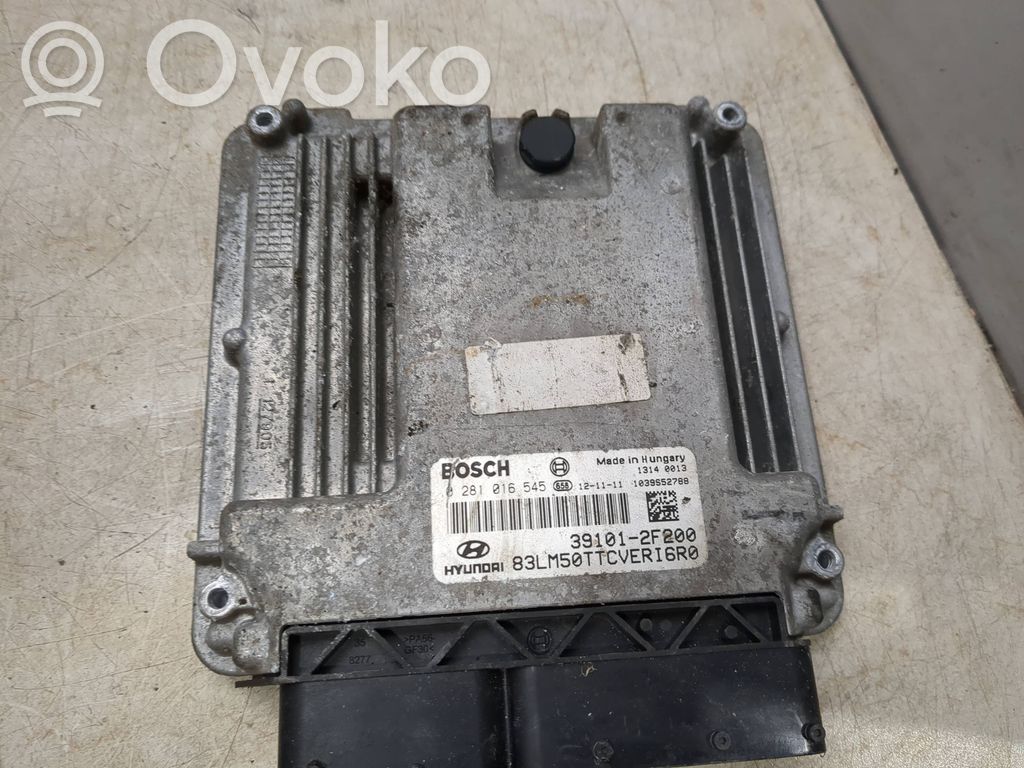 Hyundai ix35 Engine control unit/module 
