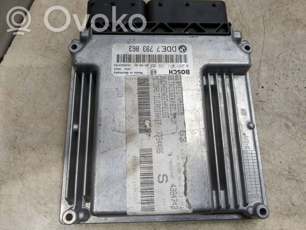 BMW 3 E46 Engine control unit/module 