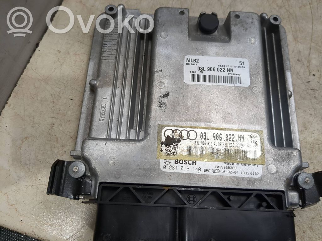 Audi A5 8T 8F Engine control unit/module 