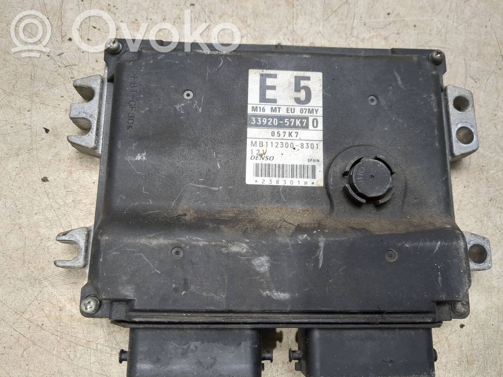 Suzuki Swift I Engine control unit/module 