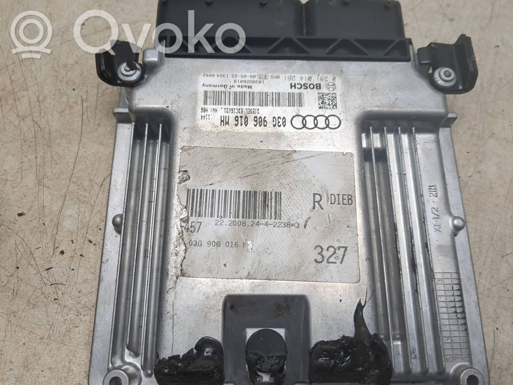 Audi A4 S4 B7 8E 8H Engine control unit/module 