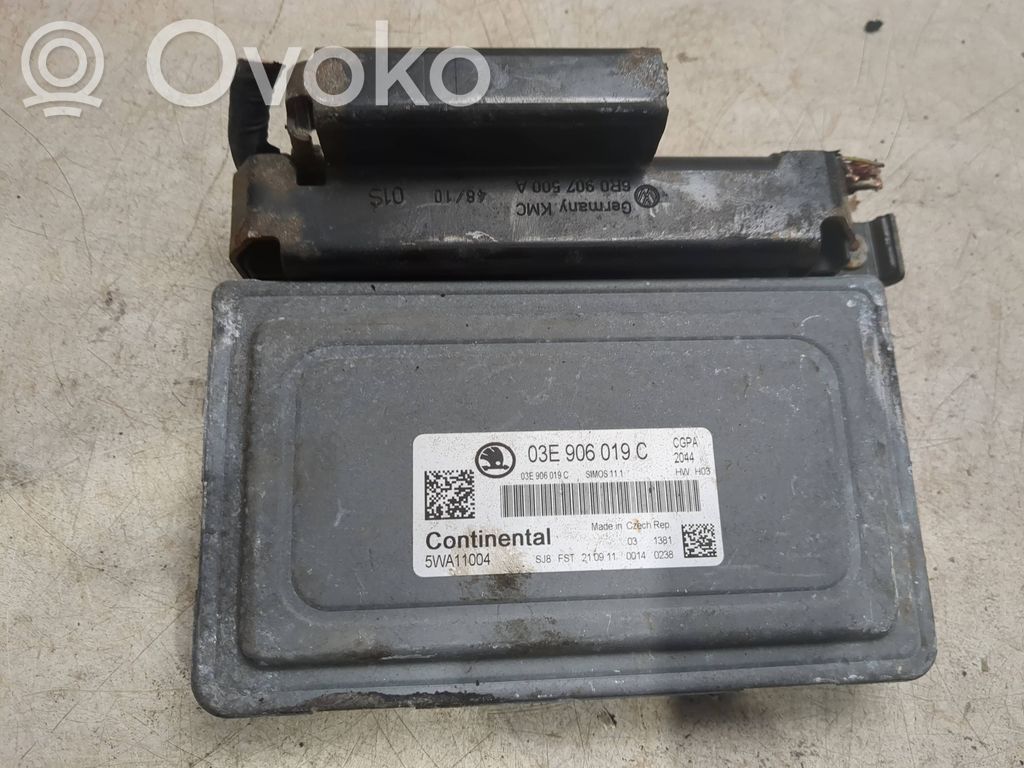 Engine control unit/module   03E906019C,5WA11004