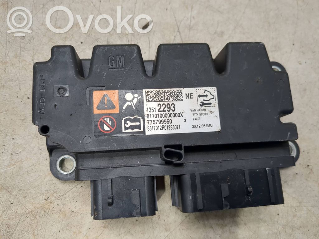 Opel Meriva B Airbag control unit/module 