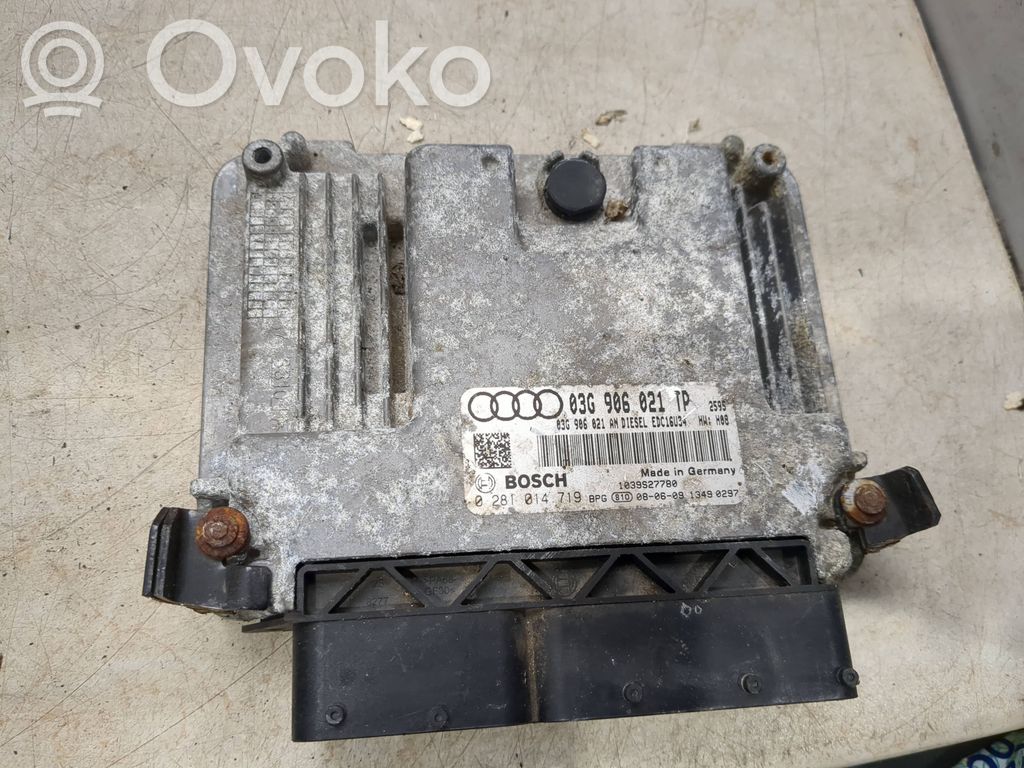 Audi A3 S3 A3 Sportback 8P Engine control unit/module 