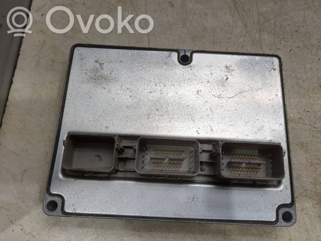 Ford Focus C-MAX Engine control unit/module 