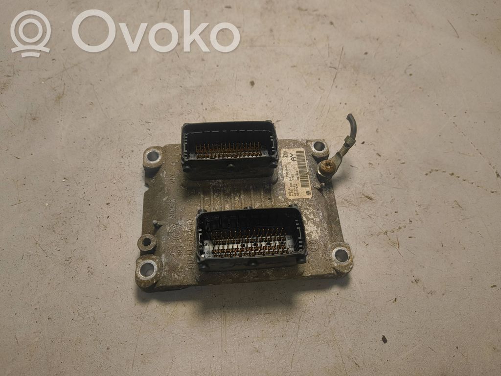 Opel Corsa D Engine control unit/module 