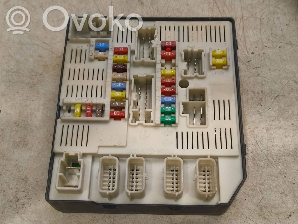 Ramka / Moduł bezpieczników   284B60009R,8610030244,519340301