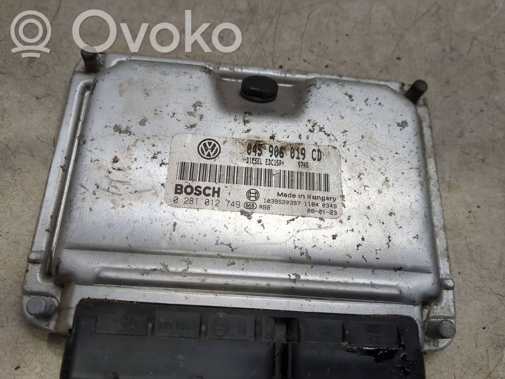 Skoda Fabia Mk2 (5J) Engine control unit/module 