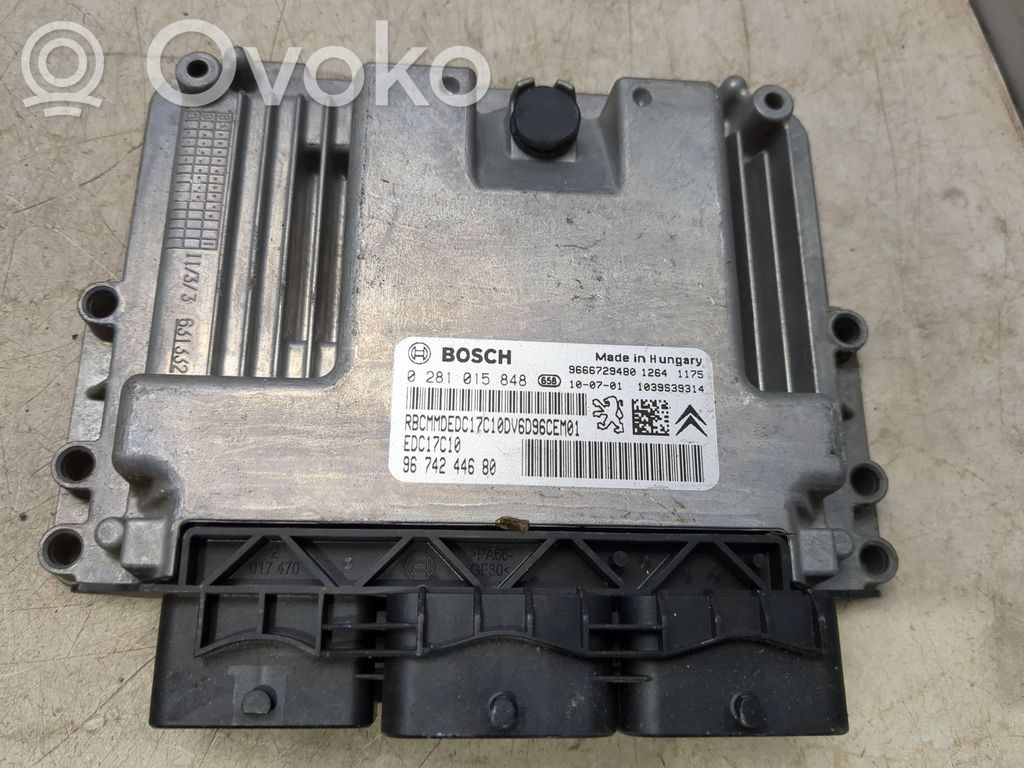 Citroen DS3 Engine control unit/module 
