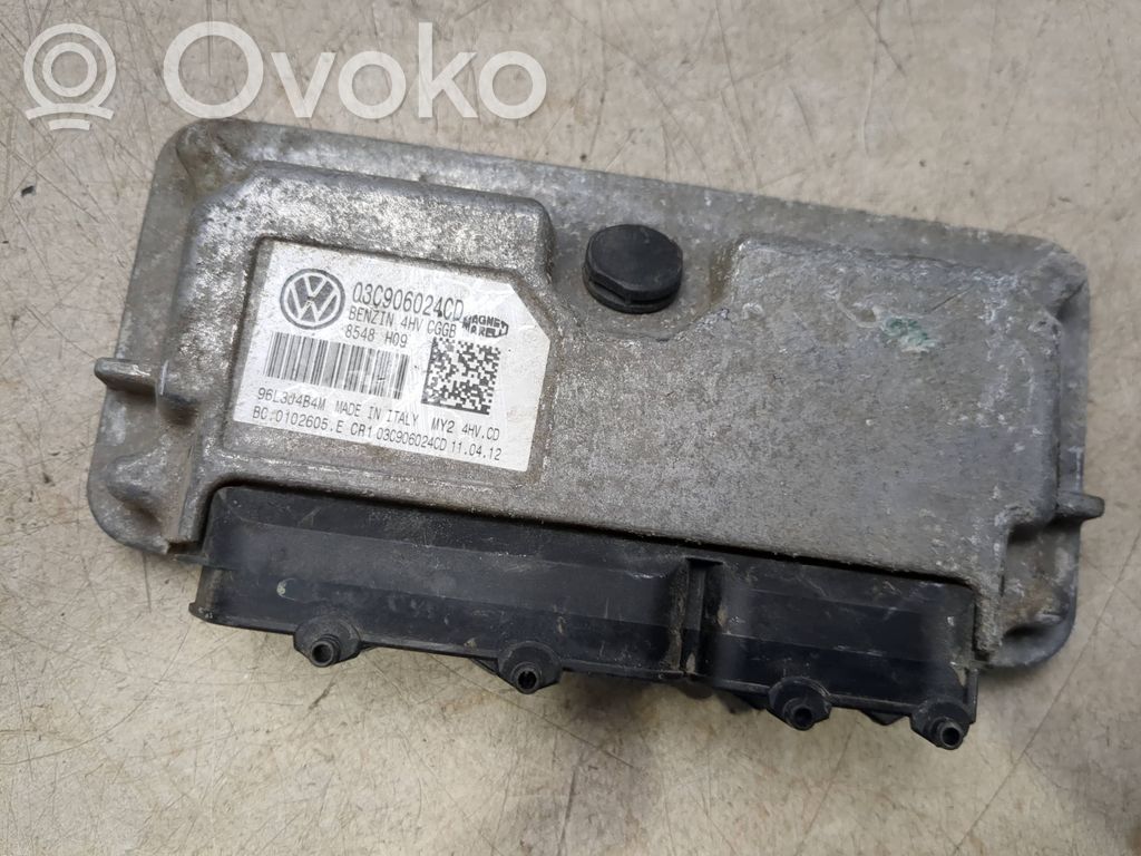 Volkswagen Polo IV 9N3 Engine control unit/module 
