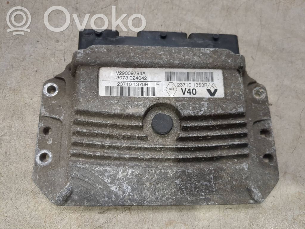 Renault Megane III Engine control unit/module 