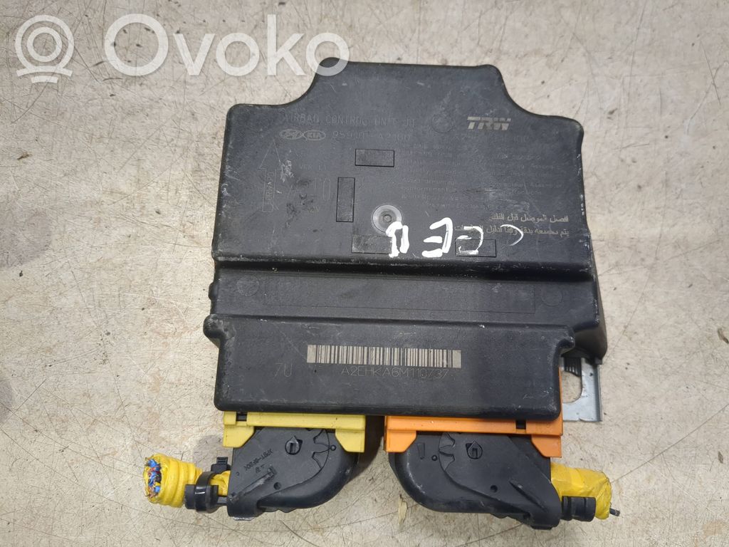 KIA Ceed Airbag control unit/module 