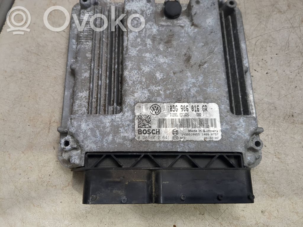 Volkswagen Golf V Engine control unit/module 
