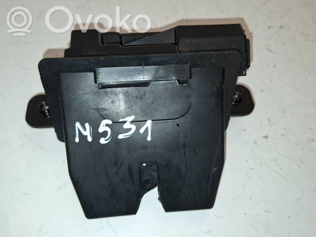 Ford Fiesta Spyna galinio dangčio 