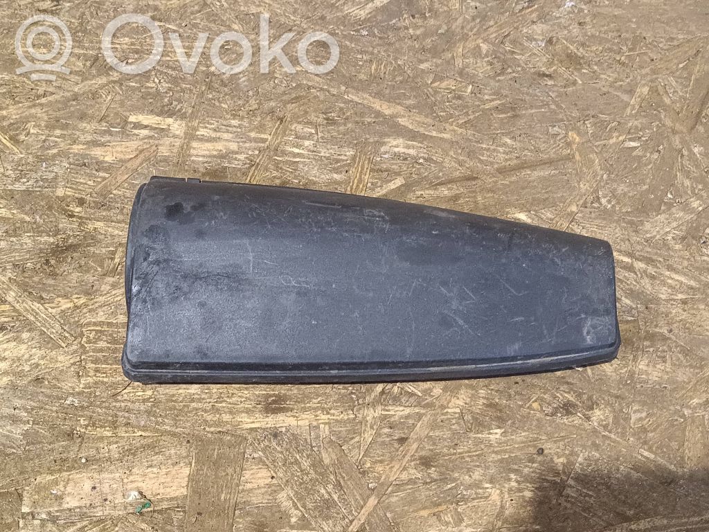 Volkswagen PASSAT B6 Część rury dolotu powietrza 