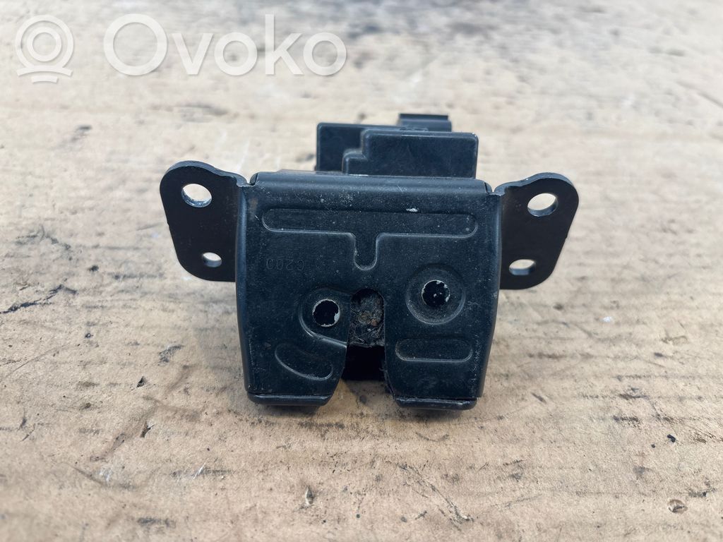 SsangYong Korando Tailgate/trunk/boot lock/catch/latch 