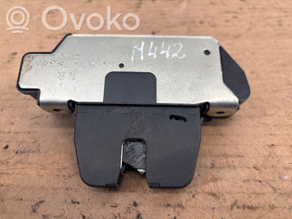 Peugeot 208 I Tailgate lock latch 