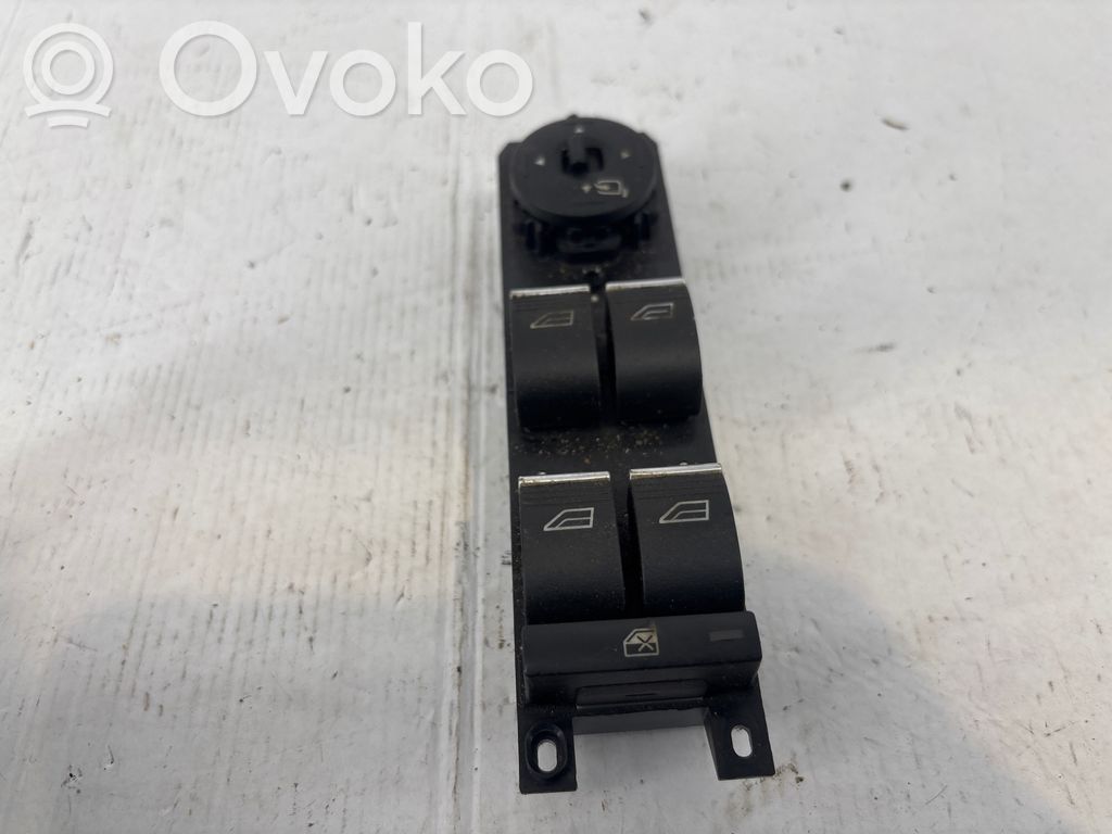 Ford B-MAX Electric window control switch 