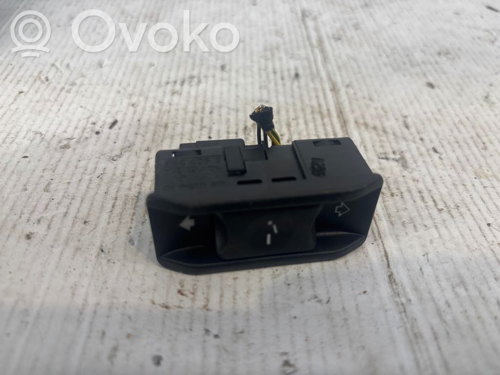 BMW 5 E60 E61 Sunroof switch 