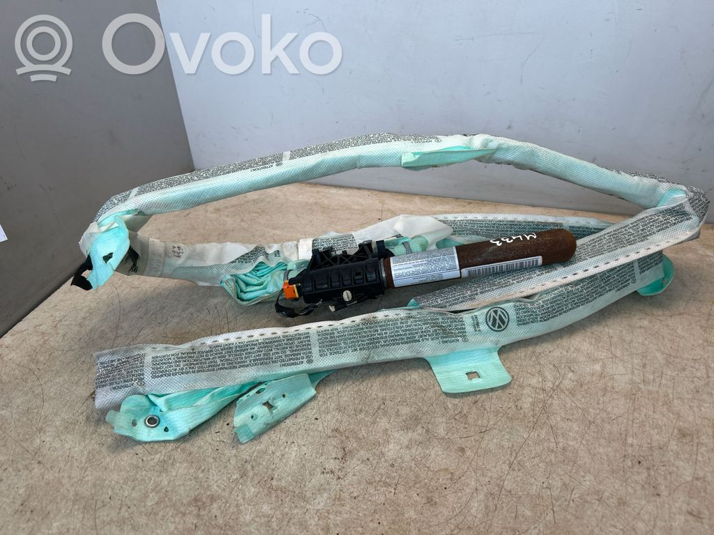 Volkswagen PASSAT B7 Kurtyna airbag 