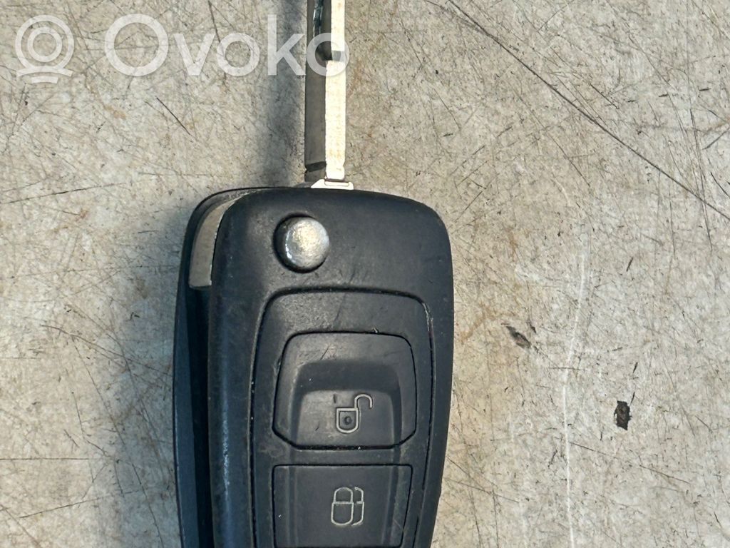 Ford Mondeo MK V Ignition key/card 