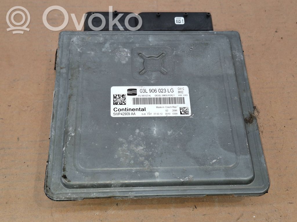 Audi A3 S3 A3 Sportback 8P Engine control unit/module 