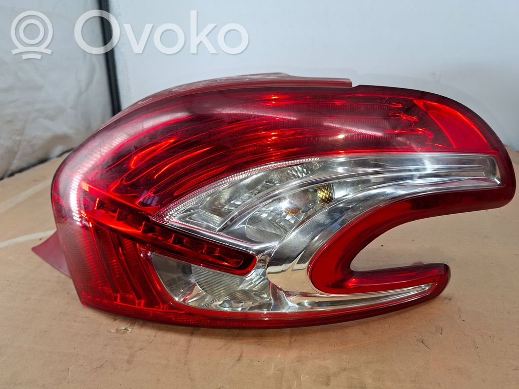 Lampa tylna   9672628380