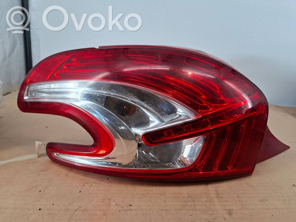 Lampa tylna   9672628280