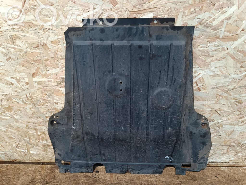 Renault Clio IV Engine splash shield/under tray 