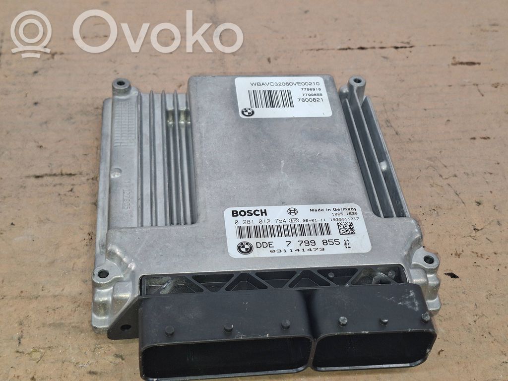 BMW 5 E60 E61 Engine control unit/module 