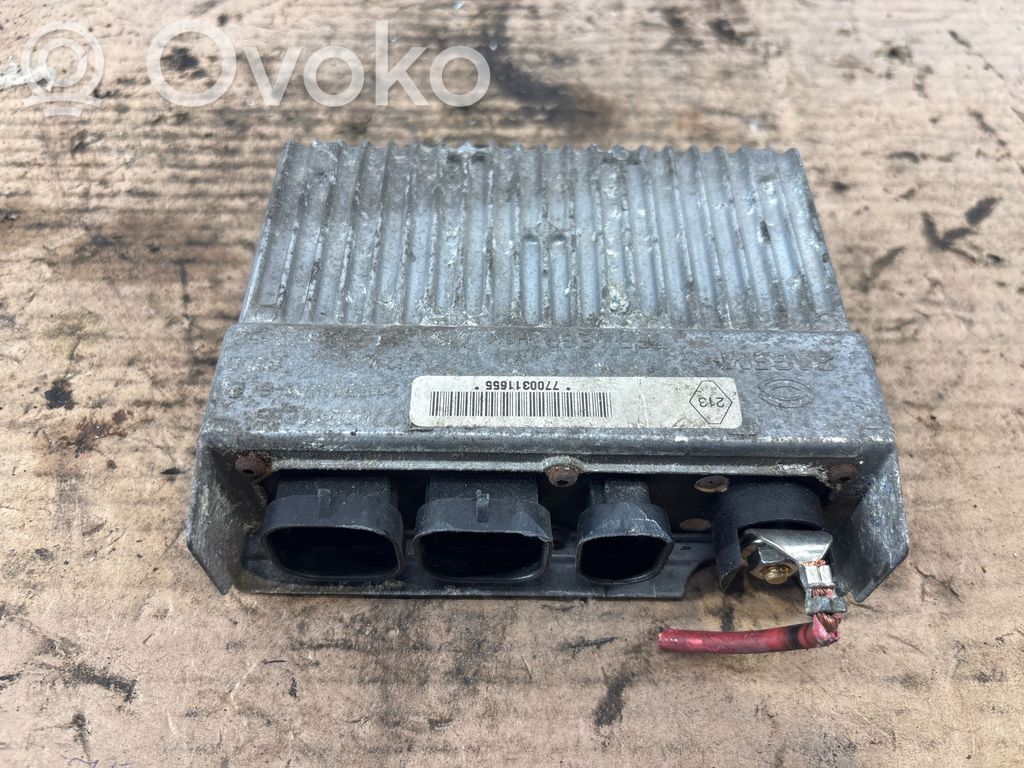 Opel Movano B Engine control unit/module 