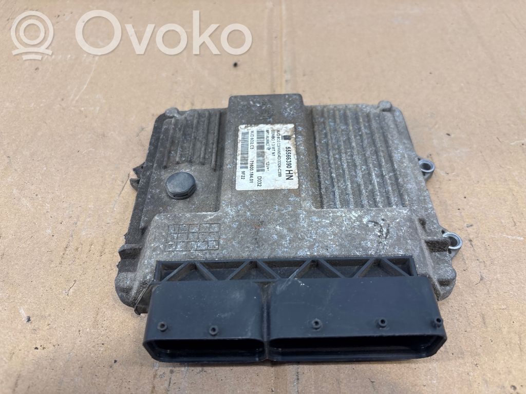 Opel Combo C Unidad de control/módulo del motor 