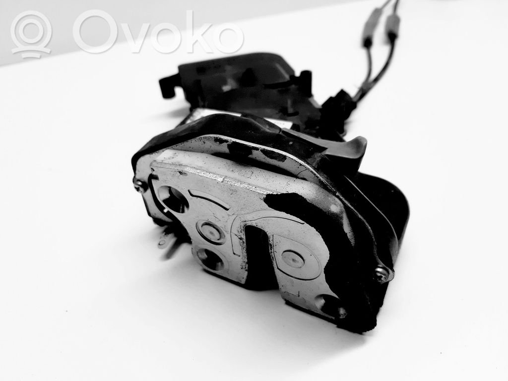 Mazda 2 Rear door lock 