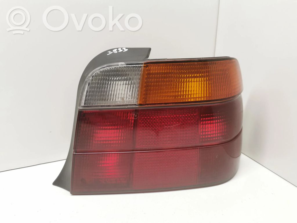 BMW 3 E36 Galinis žibintas kėbule 