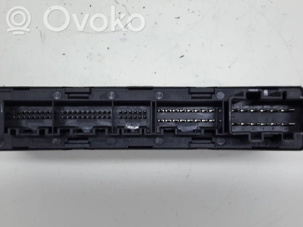 Mukavuusmoduuli   8E0959433AE,00001881B6,00393574